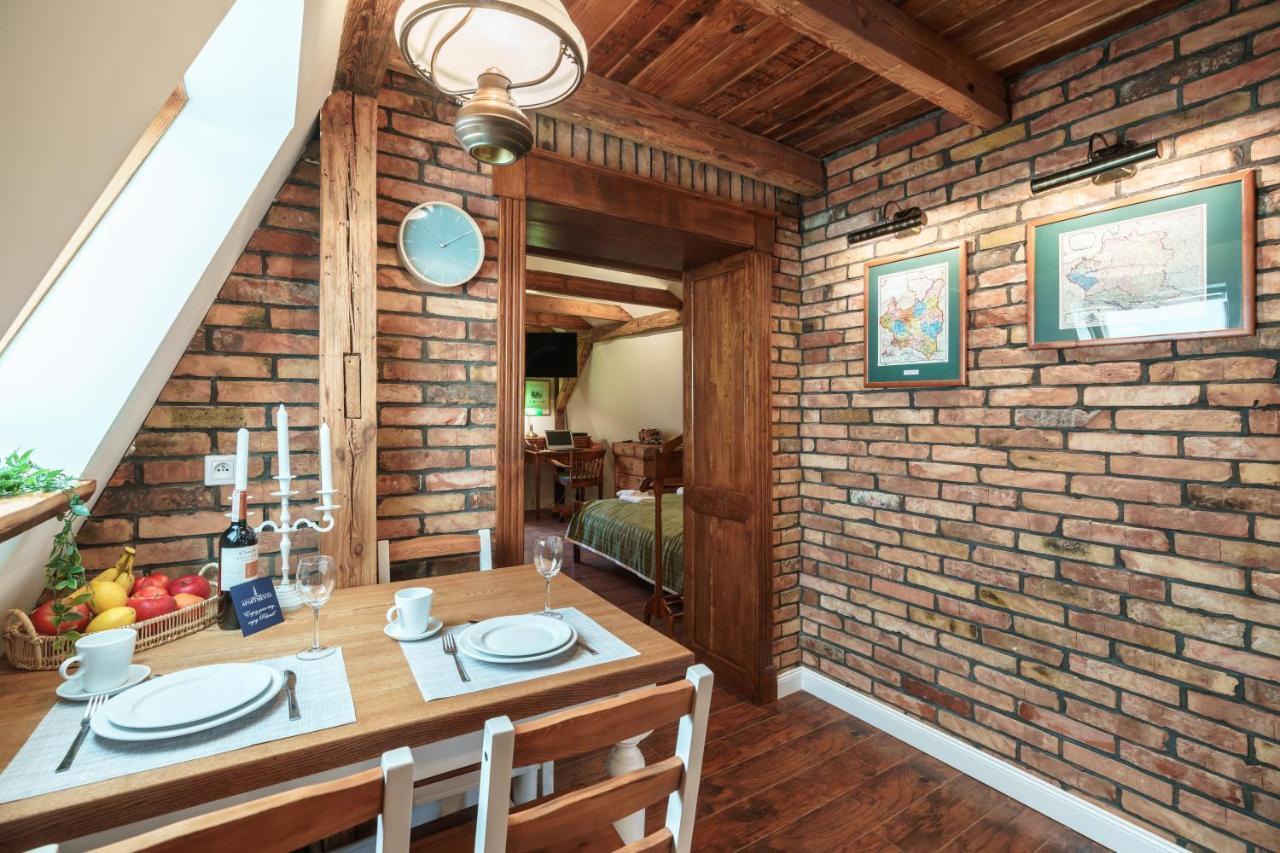 Old House Apartments ポズナン エクステリア 写真